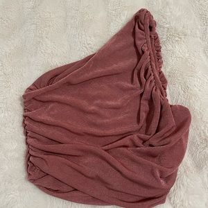 One shoulder top